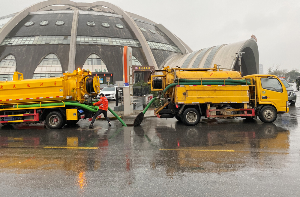 271上城商场管道清淤