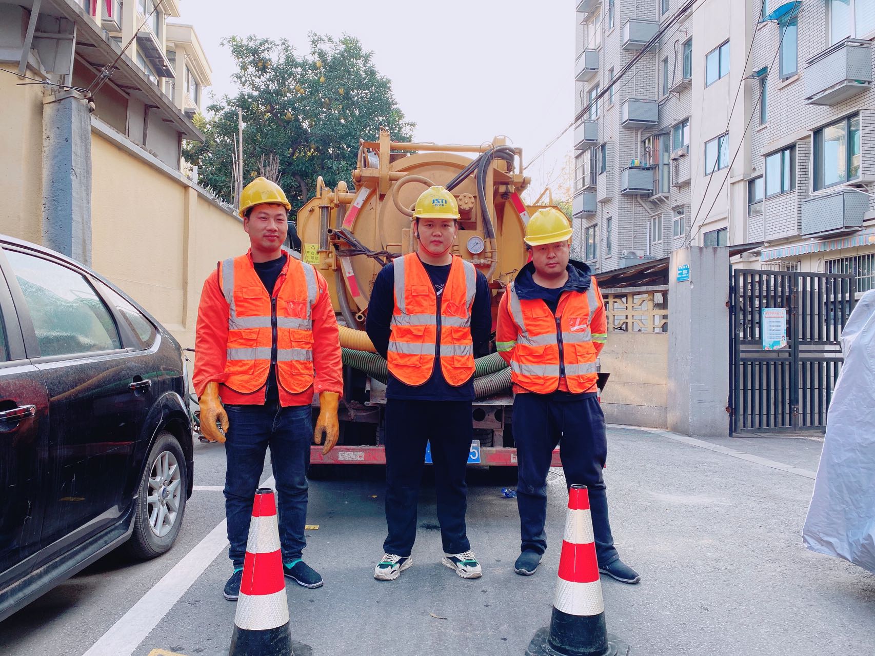 上城南京某小区管道清淤检测施工